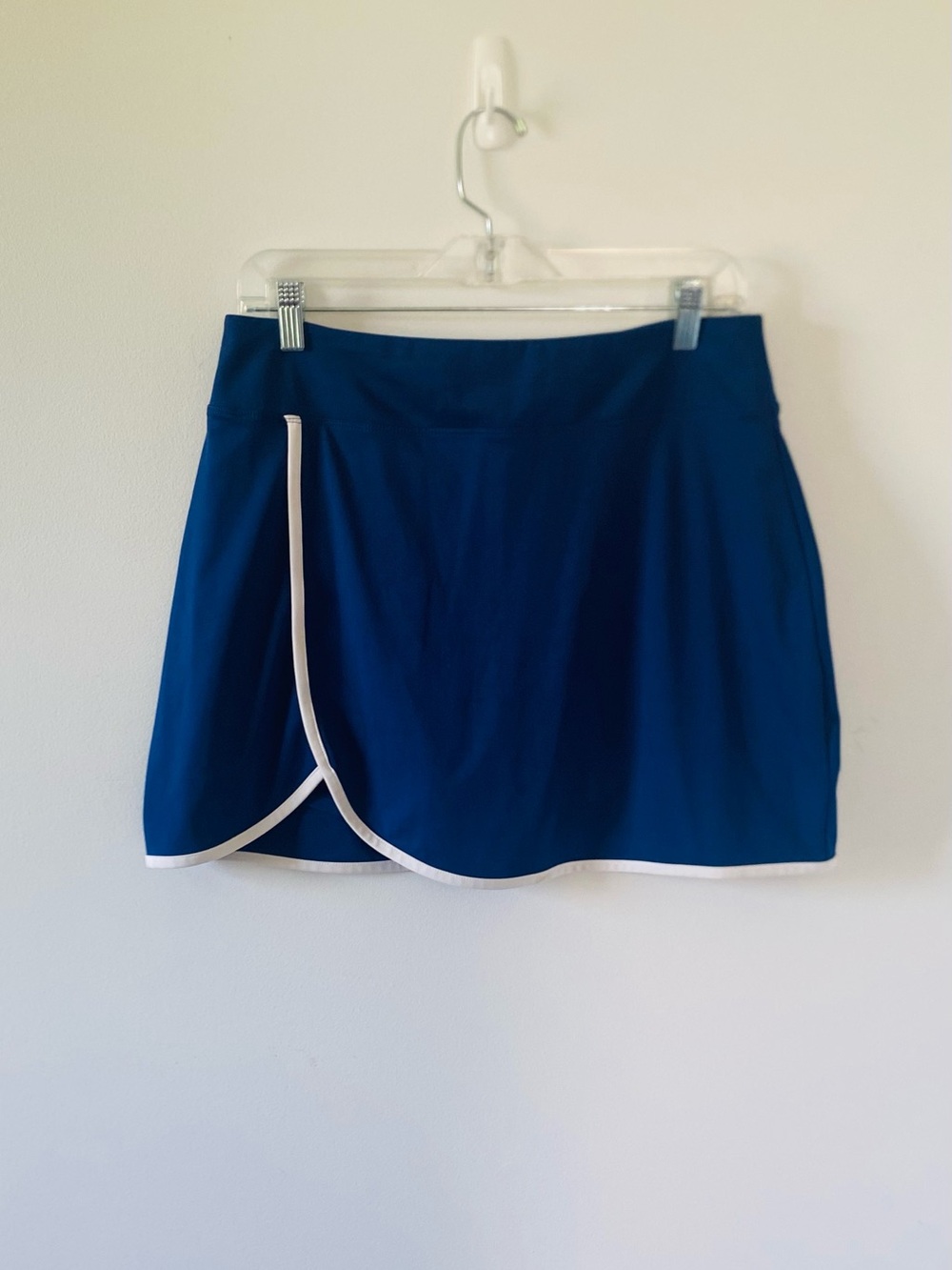 Tommy Bahama Active Blue Athletic Skort Size L, golf, tennis, pickleball, sporty